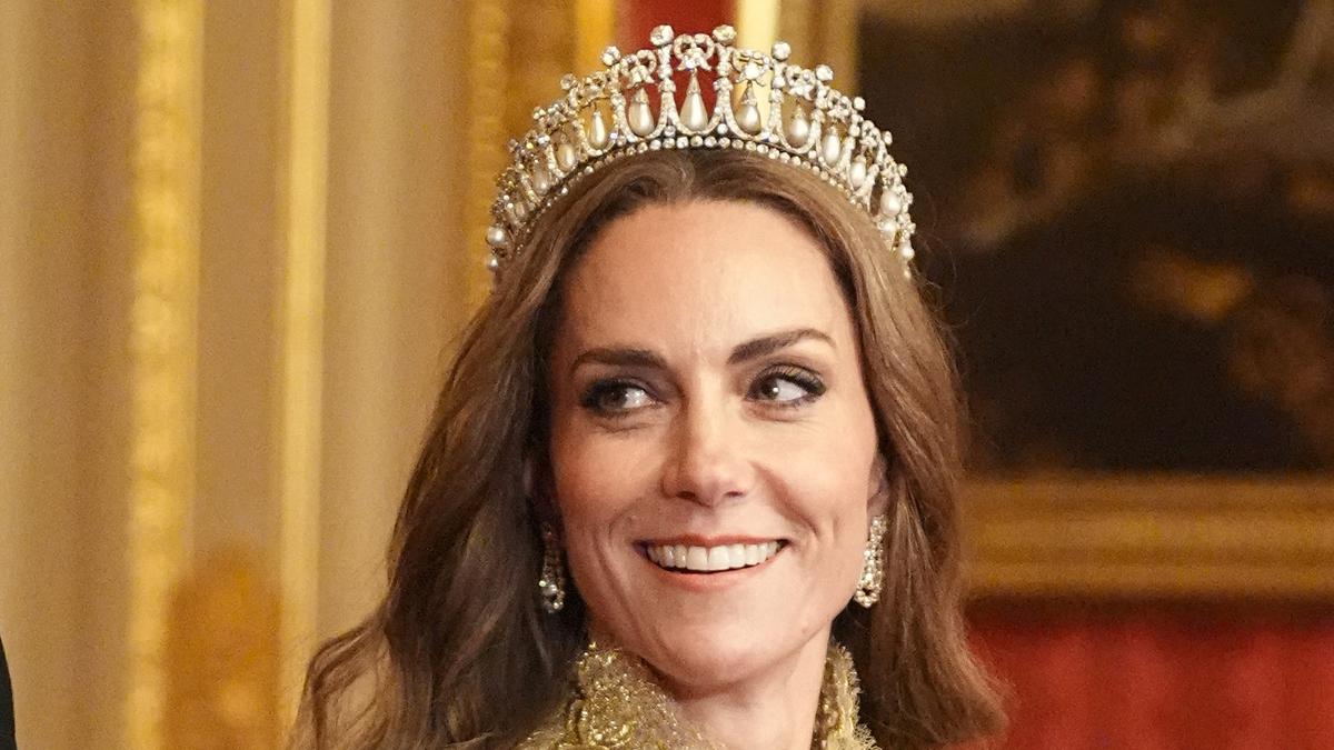Eksperimen Gaya Kate Middleton dengan Tiara Favorit Putri Diana, Sampai Dipuji Donald Trump