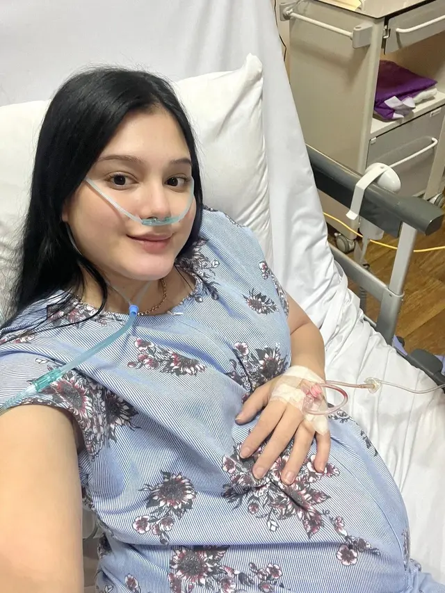 6 Momen Detik-Detik Yasmine Ow Melahirkan Anak Pertama, Penuh Kebahagiaan