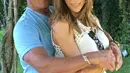 Sylvester Stallone dan Jennifer Flavin. (Foto: Instagram officialslystallone)