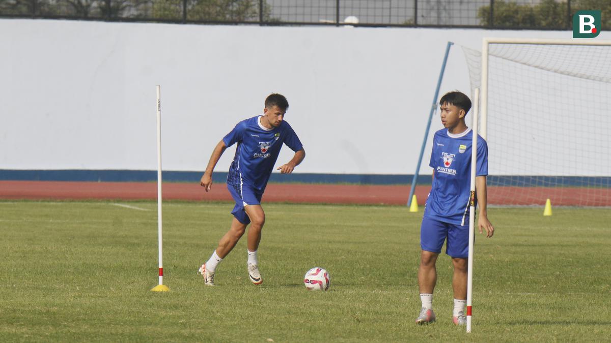 Terharu Mengikuti Konvoi Juara Bersama Persib, Mateo Kocijan: Levelnya Berbeda!