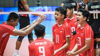 Timnas voli putra Indonesia mengalahkan Kamboja 3-0 (25-21, 25-14, 25-22) di GOR Jakarta Internasionnal Velodrome, Rawamangun Jakarta, Sabtu (19/7/2025) malam. (PBVSI)