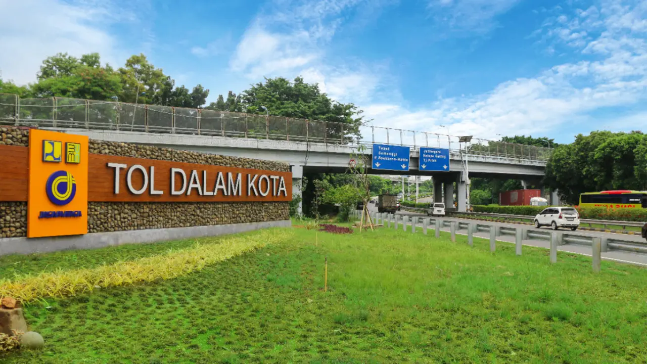 Tol Dalam Kota.