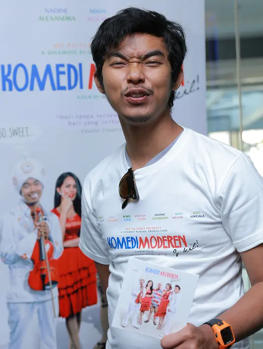 Dijumpai di Gedung MD, kawasan Setiabudi, Jakarta Selatan, Rabu (9/9/2015), Dodit mengaku dunia stand up dan akting sangatlah berbeda. (Galih W. Satria/Bintang.com)