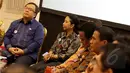 Sejumlah Menteri tampak hadir saat rapat di Istana Bogor bersama Presiden Jokowi., Jawa Barat, Senin (16/2/2015). Rapat tersebut membahas tiga bulan kinerja Kabinet Kerja Jokowi(Liputan6.com/Faizal Fanani)