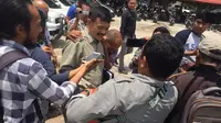 Anggota DPRD dari Gerindra, Yansen Binti, di Mapolda Kalimantan Tengah. (Rajana K/Liputan6.com)
