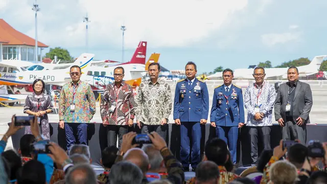 Menteri Koordinator Bidang Kemaritiman dan Investasi, Luhut Binsar Pandjaitan membuka  Bali International Airshow 2024. (Dok Kemenko Marves)