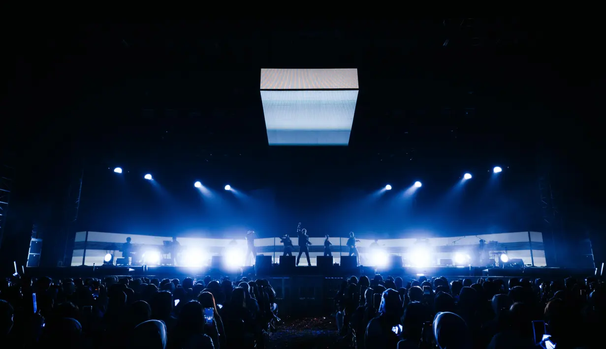 Kyuhyun di konser "Restart" di Tennis Indoor, Jakarta, Sabtu (18/5/2024). [Foto: Istimewa]