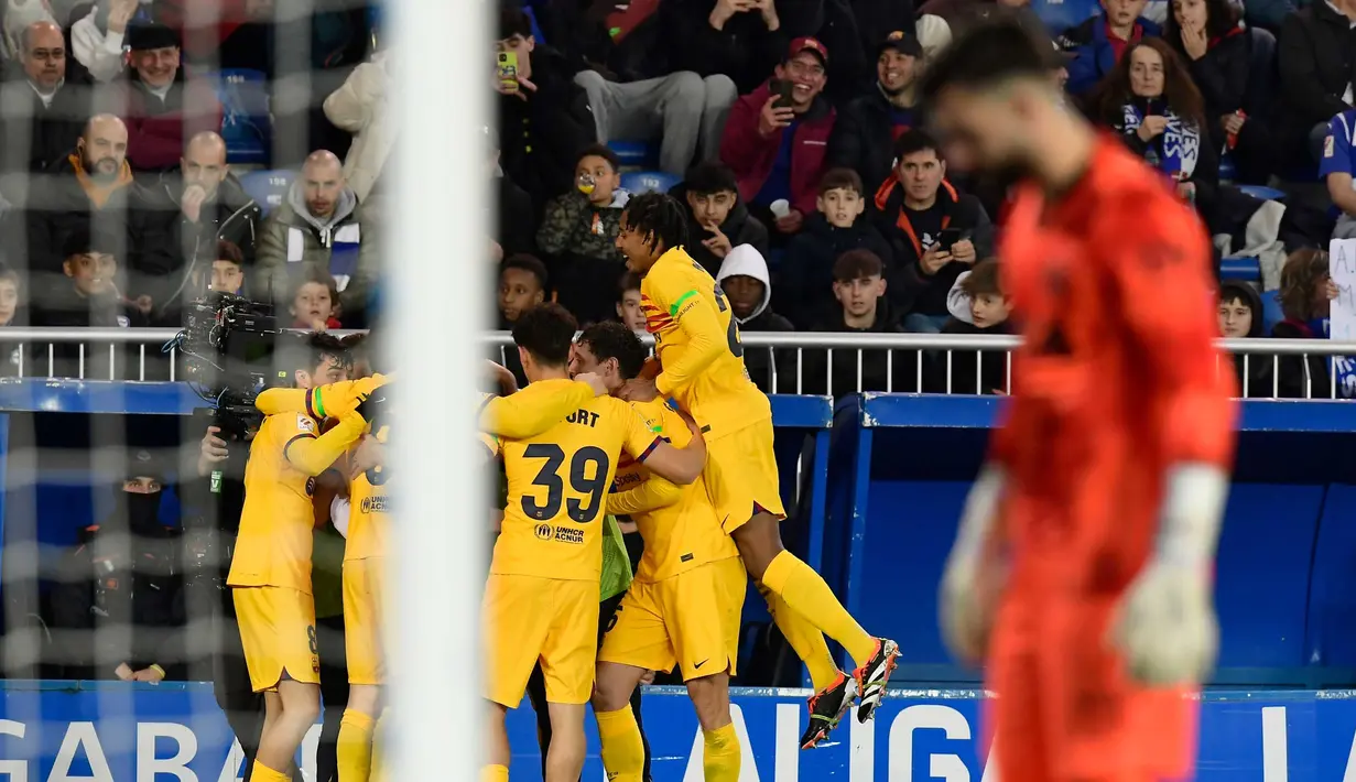 Kemenangan ini membawa Barcelona ke posisi tiga klasemen sementara dengan 50 poin dari 23 laga yang sudah dimainkan. (AP Photo/Alvaro Barrientos)