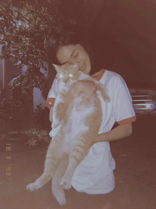 Resmi Cerai, Ini 6 Potret Jeanneta yang Masih Terpampang di Instagram Ardhito Pramono