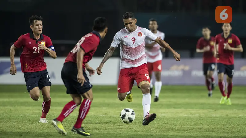 Sepak Bola : Indonesia Vs Laos