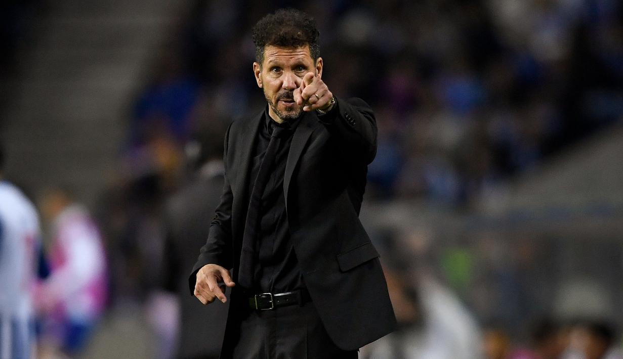 Namun, Atletico Madrid membuang kesempatan tersebut dan berakhir menjadi juru kunci di klasemen grup. Dikutip dari Squawka, ini adalah kali pertama Los Rojiblancos tersingkir dan menjadi juru kunci grup dalam sejarah Liga Champions. (AFP/Miguel Riopa)