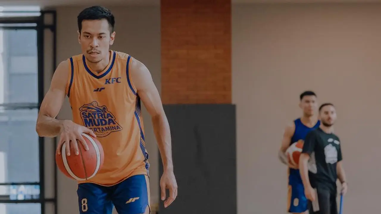 Pemain Satria Muda Sandy Ibrahim