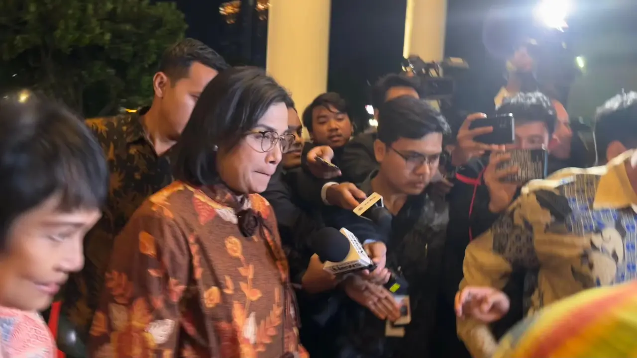 Presiden Prabowo Subianto menunjuk Sri Mulyani sebagai Menteri Keuangan.