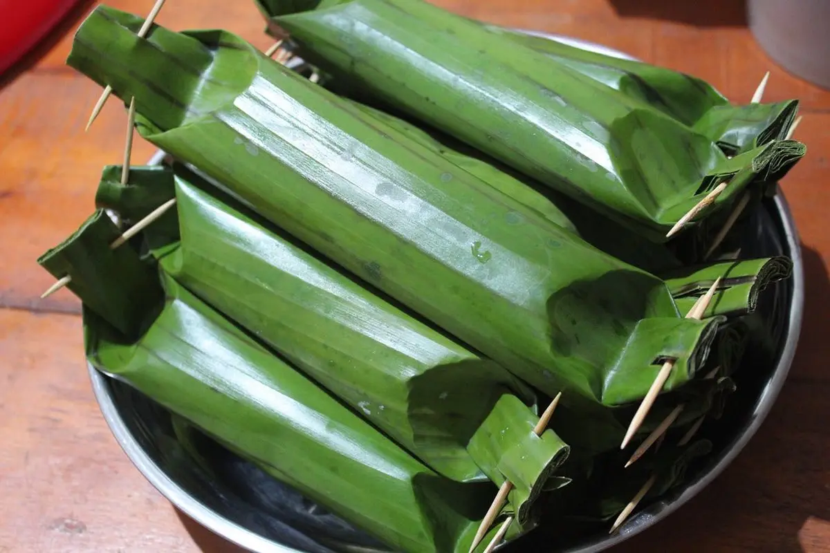 Cara Merebus Lontong Cuma 12 Menit, Hemat Gas dan Awet Disimpan Sampai 4 Hari