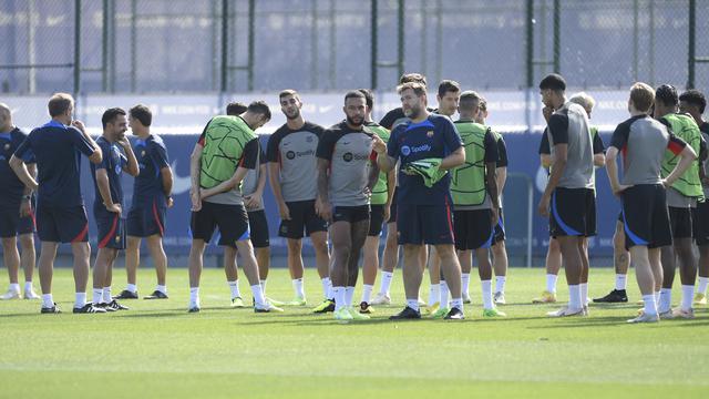 Barcelona Berlatih Jelang Laga Liga Champions