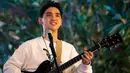 Syahravi, pemeran Udin di sinetron Si Entong memilih untuk ubah profesi dari aktor menjadi musisi. Ya, Syahravi memiliki bakat bernyanyi dan bermain alat musik. Syahravi sudah rilis single dengan tajuk populernya berjudul I Hate U. (Liputan6.com/IG/syahravi_)