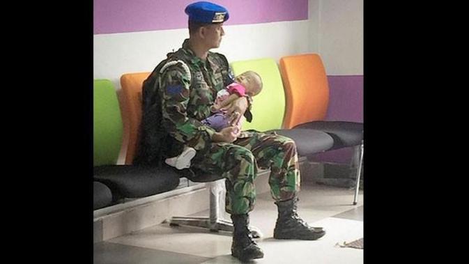 5 Cerita Haru Prajurit Tni Ternyata Nggak Sesangar Tampangnya Lifestyle Fimela Com