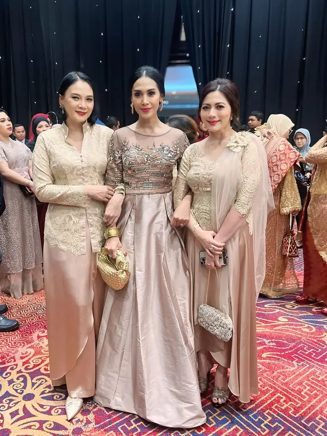 Dian Nitami dan Diah Permatasari (Foto: Instagram @dps_diahpermatasari)