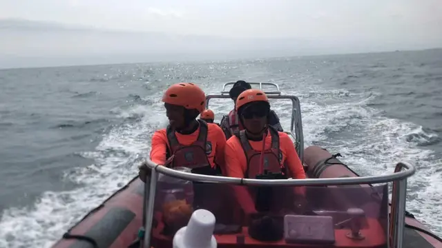 Tim SAR gabungan lakukan pencarian  nelayan hilang di perairan Puluhan Jemberana Bali. (Dok. Istimewa)