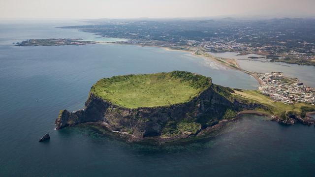 Pesona Menakjubkan Pulau Jeju Korea Selatan
