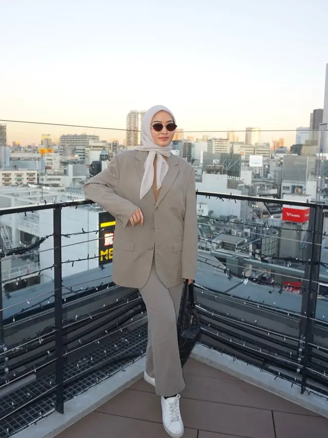 6 Gaya Hijab Elegan khas Old Money Puteri Modiyanti, Anak Tommy Soeharto dan Runner-up Puteri Indonesia 2024