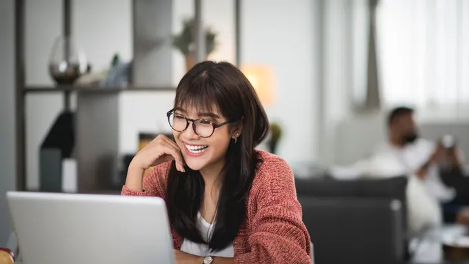 5 Tips Menumbuhkan Kebahagiaan di Tempat Kerja Demi Produktivitas Meningkat