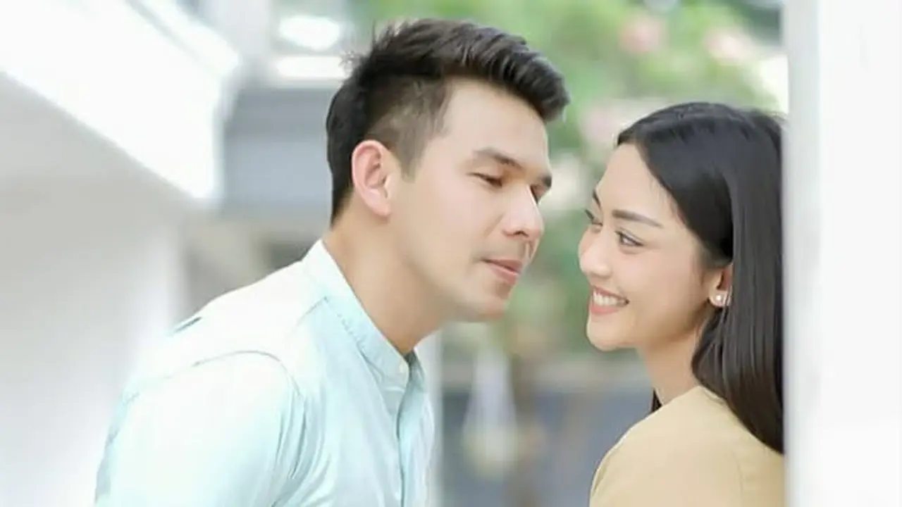 Kerap Main Sinetron Bareng, Ini 6 Kebersamaan Jonathan Frizzy dan Ririn Dwi Ariyanti