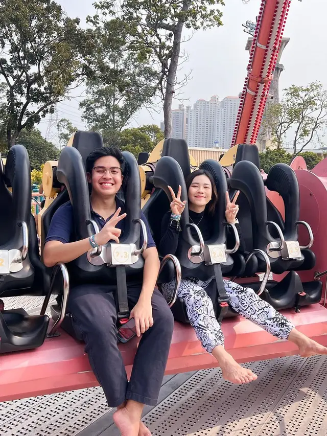 8 Potret Kebersamaan Jessica Jane dan Jerome Poline, Disebut Serasi