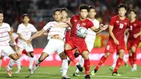 Ha Duc Chinh (nomor 9), penyerang Timnas Vietnam U-22 di SEA Games 2019. (Bola.com/Dok. AFF)