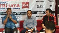Pakar Hukum UAI Suparji Ahmad (tengah) dalam sebuah diskusi di Menteng, Jakarta Pusat, Sabtu (11/1/2020). (Liputan6.com/Nanda Perdana Putra)