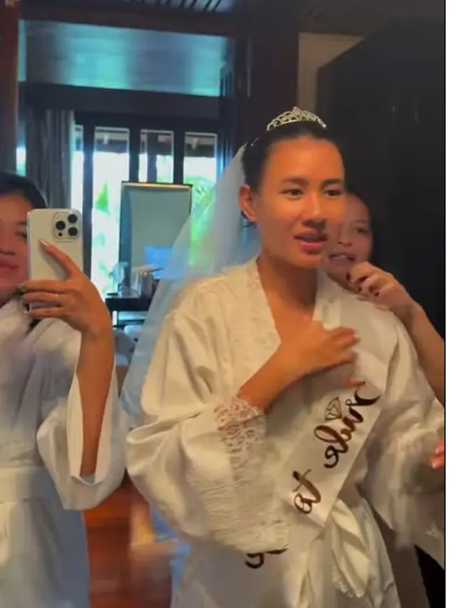 7 Potret Kejutan Bridal Shower Shenina Cinnamon, Sederhana dari Sahabat