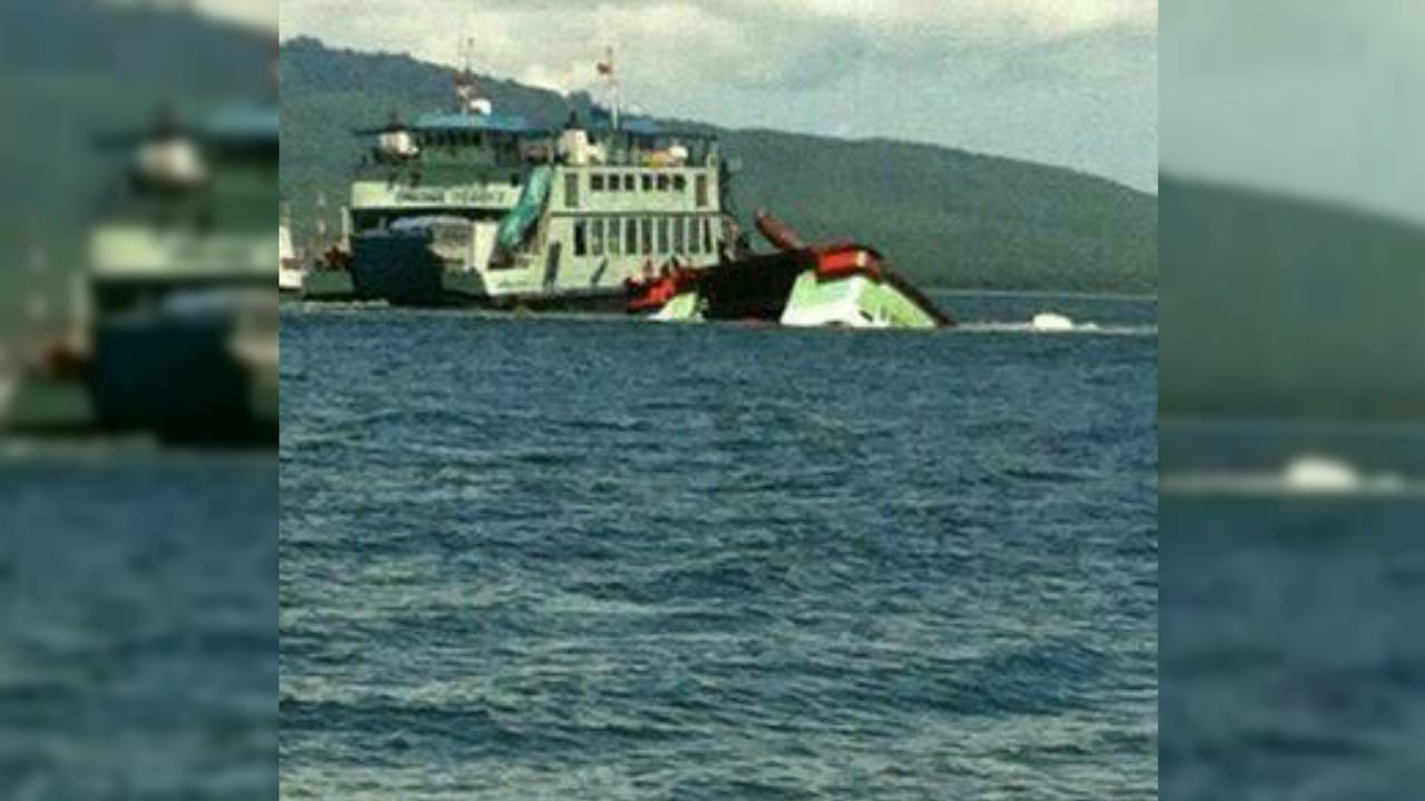 KMP Rafelia 2 Tujuan Banyuwangi Tenggelam di Selat Bali