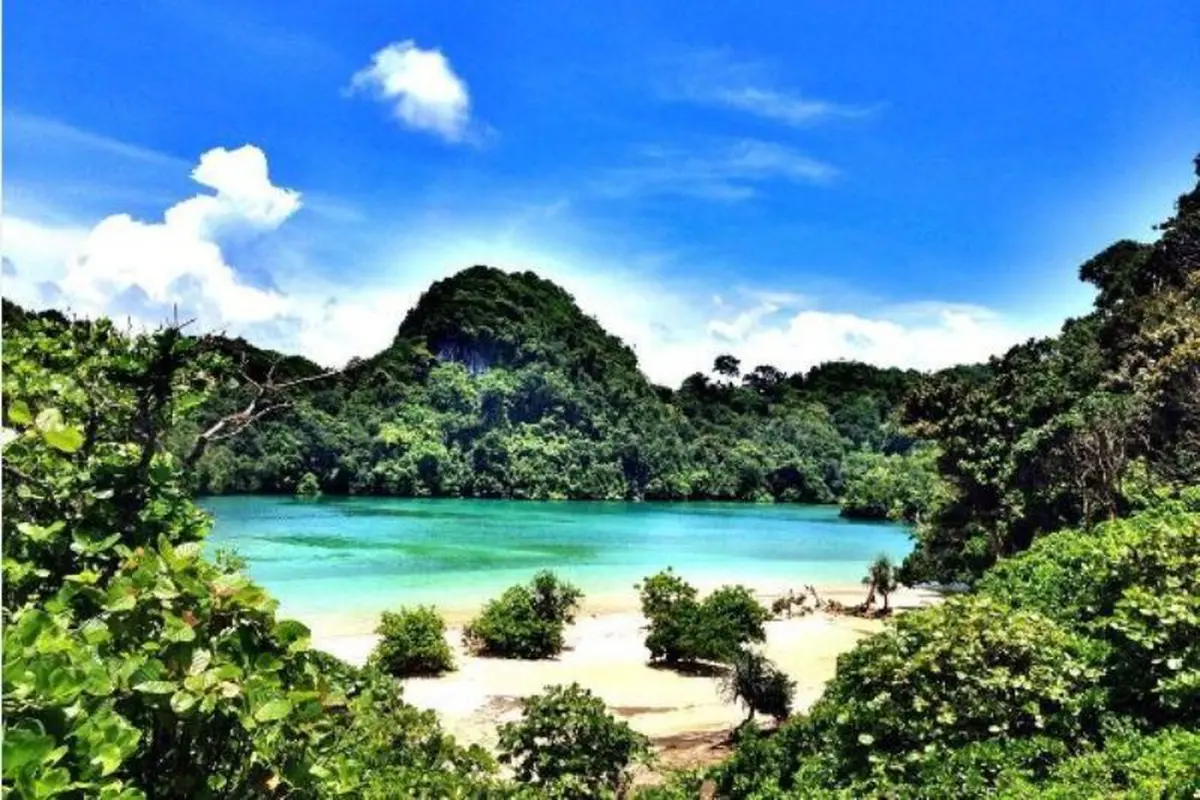 [Bintang] Pulau Sempu