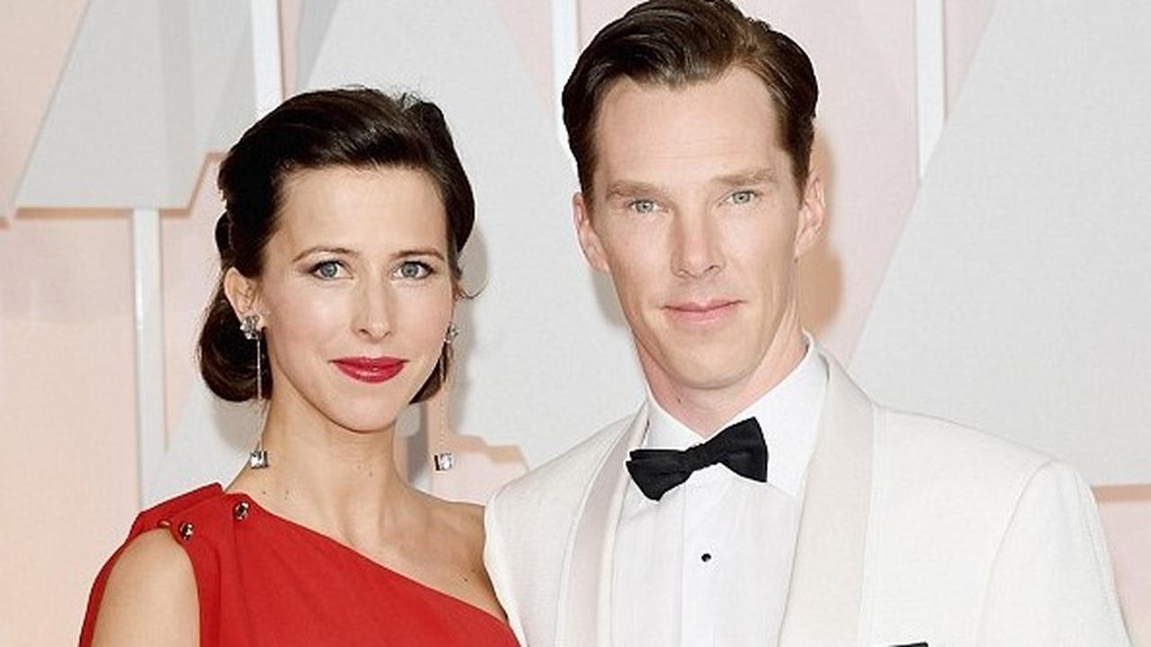Oscar 2015: Benedict Cumberbatch Kenakan Tuksedo Putih