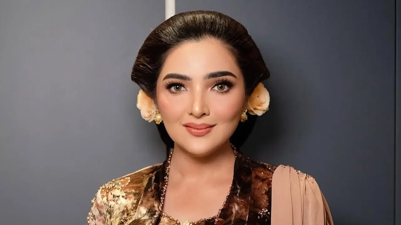 6 Inspirasi Kebaya Elegan ala Ashanty untuk Segala Kesempatan