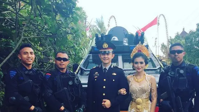 [Bintang] Kadek Devie dan Dewa Yoga