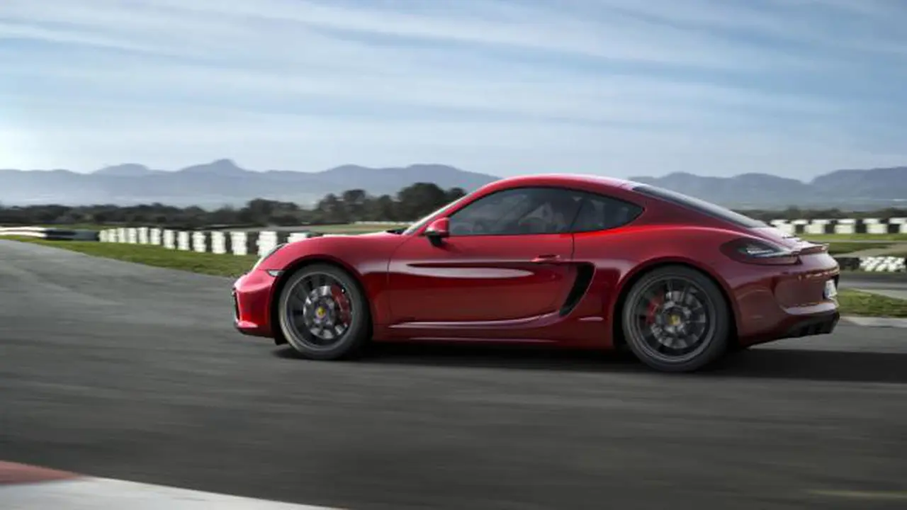 Porsche Cayman GT4 Akan Hadir dengan Mesin Buas 