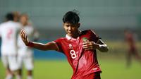 Penyerang Timnas Indonesia U-17, Arkhan Kaka merayakan golnya ke gawang Timnas Uni Emirat Arab U-17 di laga Grup B Kualifikasi Piala Asia U-17 2023 yang berlangsung di Stadion Pakansari, Bogor,&nbsp;Rabu (5/10/2022) (Bola.com/M Iqbal Ichsan)