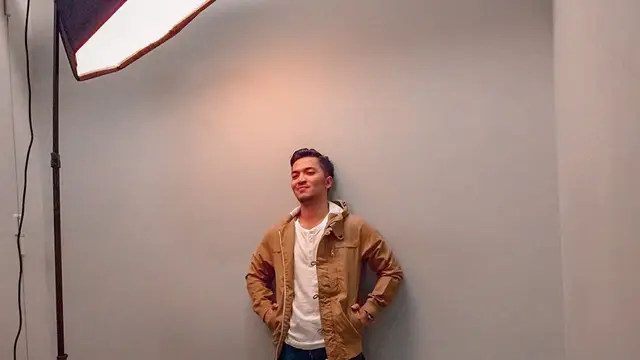 ilustrasi potret ihsan tarore, seorang penyanyi sekaligus aktor di pintu berkah indosiar/instagram: Ihsan tarore