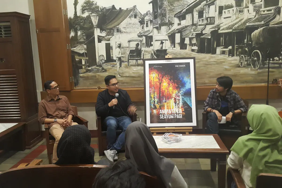Fahd Pahdepie Mencoba untuk Lebih Santai di Novel Terbarunya