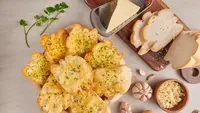 Resep Garlic Bread Roti Tawar Teflon: Camilan Gurih Praktis Anti Gagal