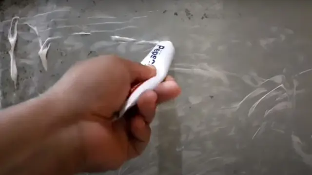 Ramadan dan Lebaran yang Fitri, Ini Cara Bersihkan Jamur yang Menempel di Kulkas Tanpa Harus Disikat