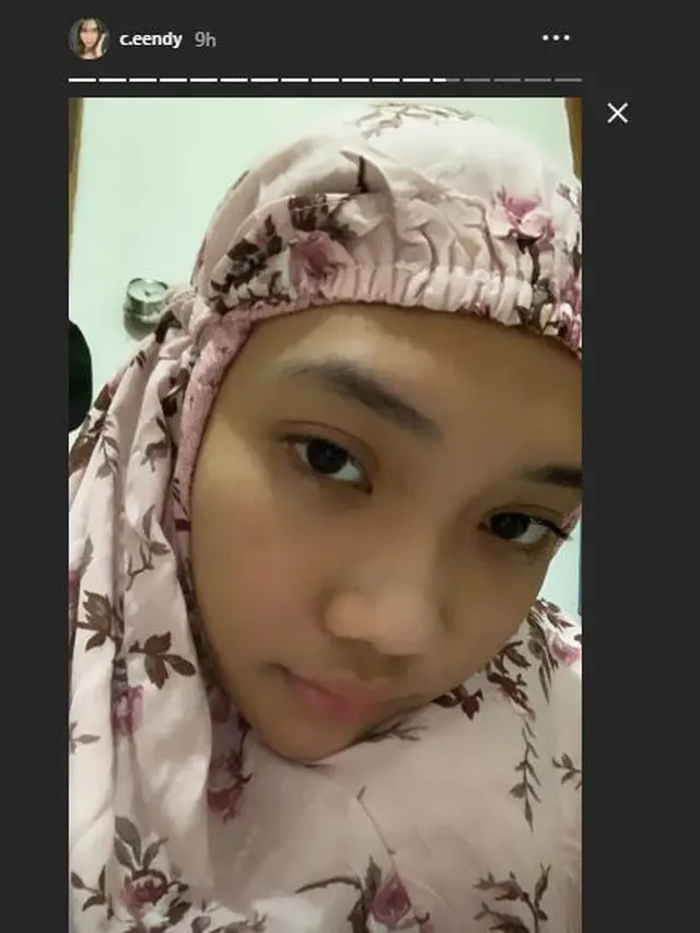 Jadi Mualaf, Ini 6 Potret Cantik Selebgram Cindy Caroline saat Pakai Hijab