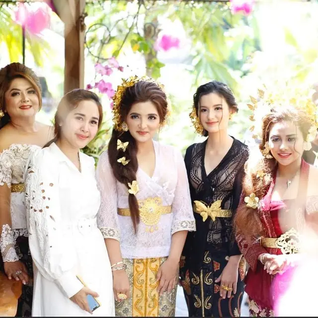 6 Pesona Sarah Menzel, Pacar Azriel Hermansyah Blasteran Jerman