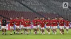 Pemain Timnas Indonesia saat menjalani latihan resmi jelang menghadapi China pada lanjutan putaran ketiga Kualifikasi Piala Dunia 2026 zona Asia Grup C di Stadion Utama Gelora Bung Karno Jakarta, Rabu (4/6/2025). (Liputan6.com/Angga Yuniar)