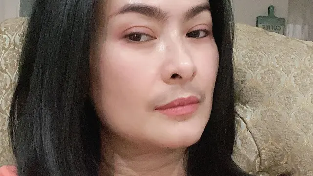 Gaya rambut terbaru Iis Dahlia (https://www.instagram.com/p/CPObnGuAf2s/)