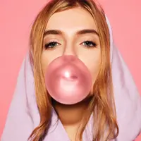 Ilustrasi Mengunyah Permen Karet Credit: freepik.com