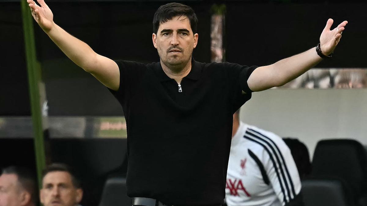Bukti Andoni Iraola Belum Temukan Formula Terbaik untuk Liverpool