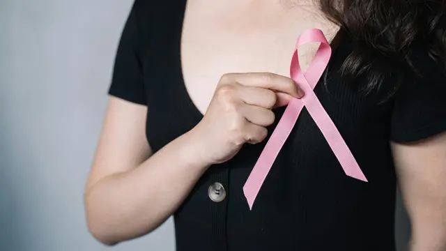 Siap Hadapi Pemeriksaan Mamografi? Yuk, Kenali Lebih Dalam dan Persiapkan Dirimu! (Foto dok : pexels/Anntarazevich)