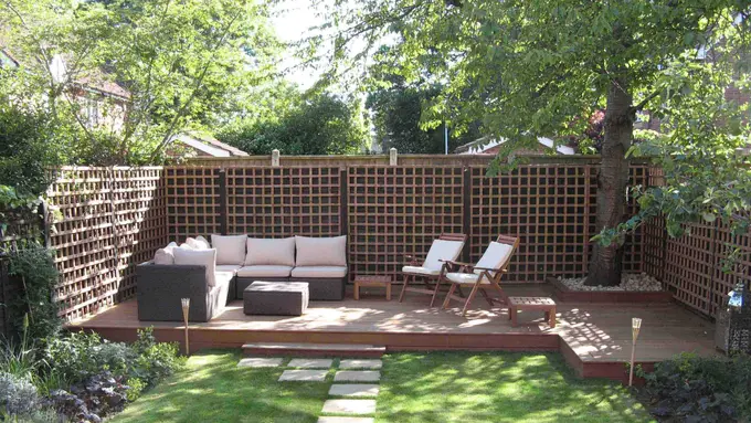 10 Desain Taman yang Bisa Bikin Rumahmu Terasa Sejuk dan Damai